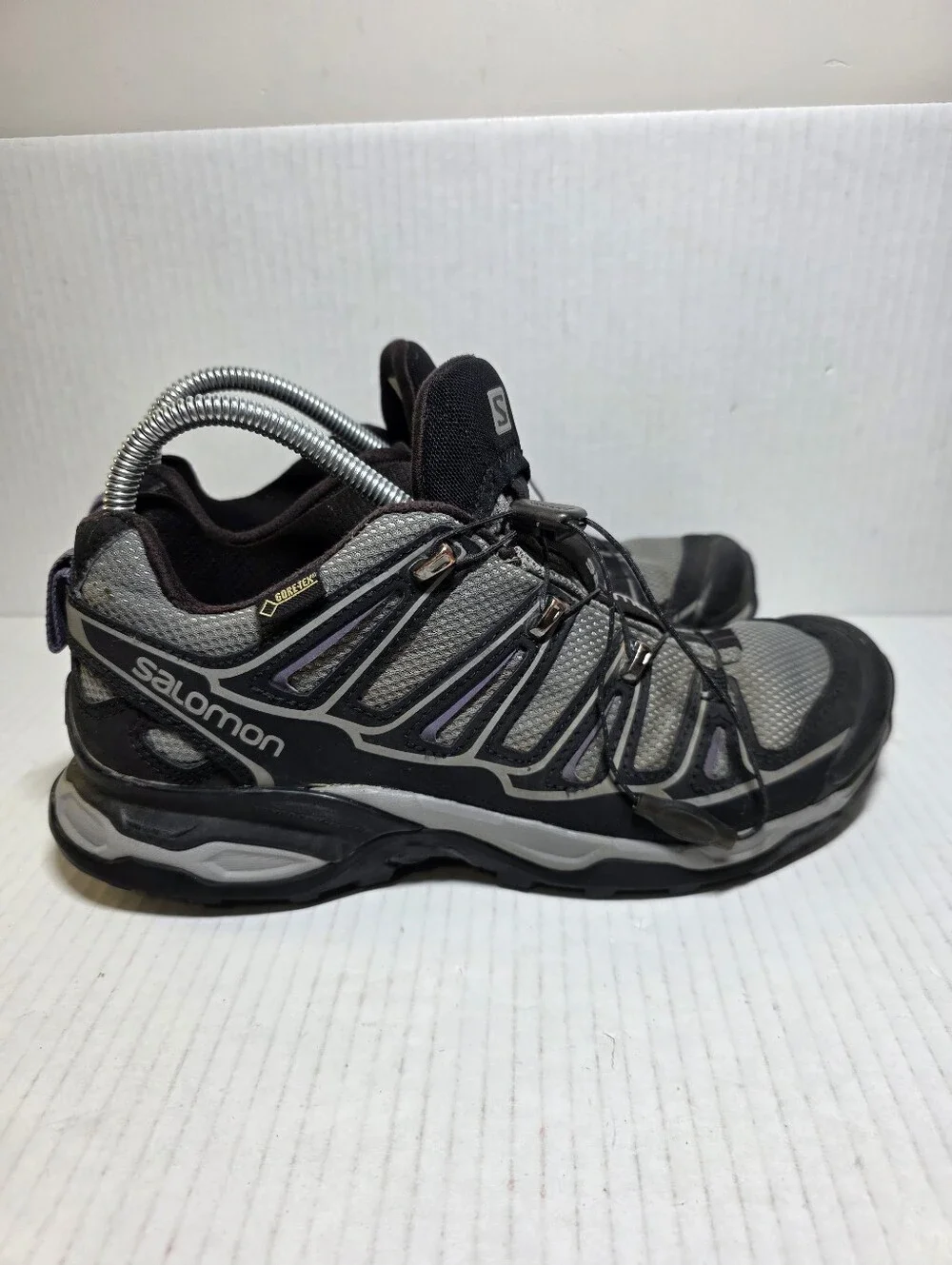 Salomon X Ultra 2 Women's Size 7.5 Trail Running Shoes Dark GrayBlack